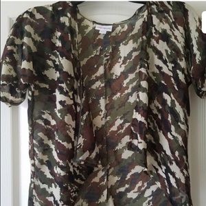 LuLaRoe Camouflage Bianka Kimono Cover Top, 6-10Y